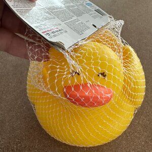 Infantino bath duck